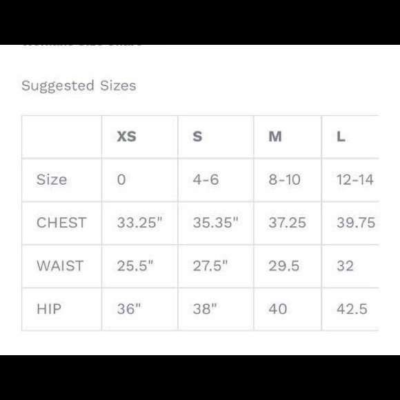 🎉 GOT Roses Tunic - Picture 2 of 3